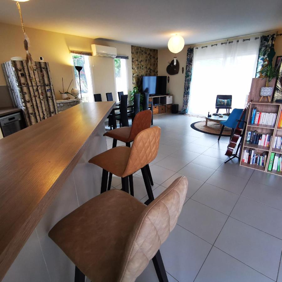 Cool Mediterranean Life 8 People Jacuzzi Barbecue Gametrampoline 2 Parking Villa Béziers Exterior foto
